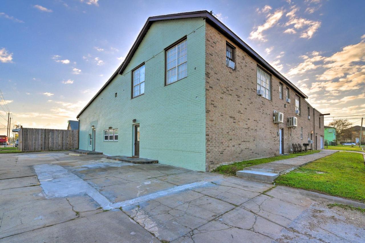 Beautiful Galveston Apt With Deck Less Than 3 Mi To Dtwn! Zewnętrze zdjęcie