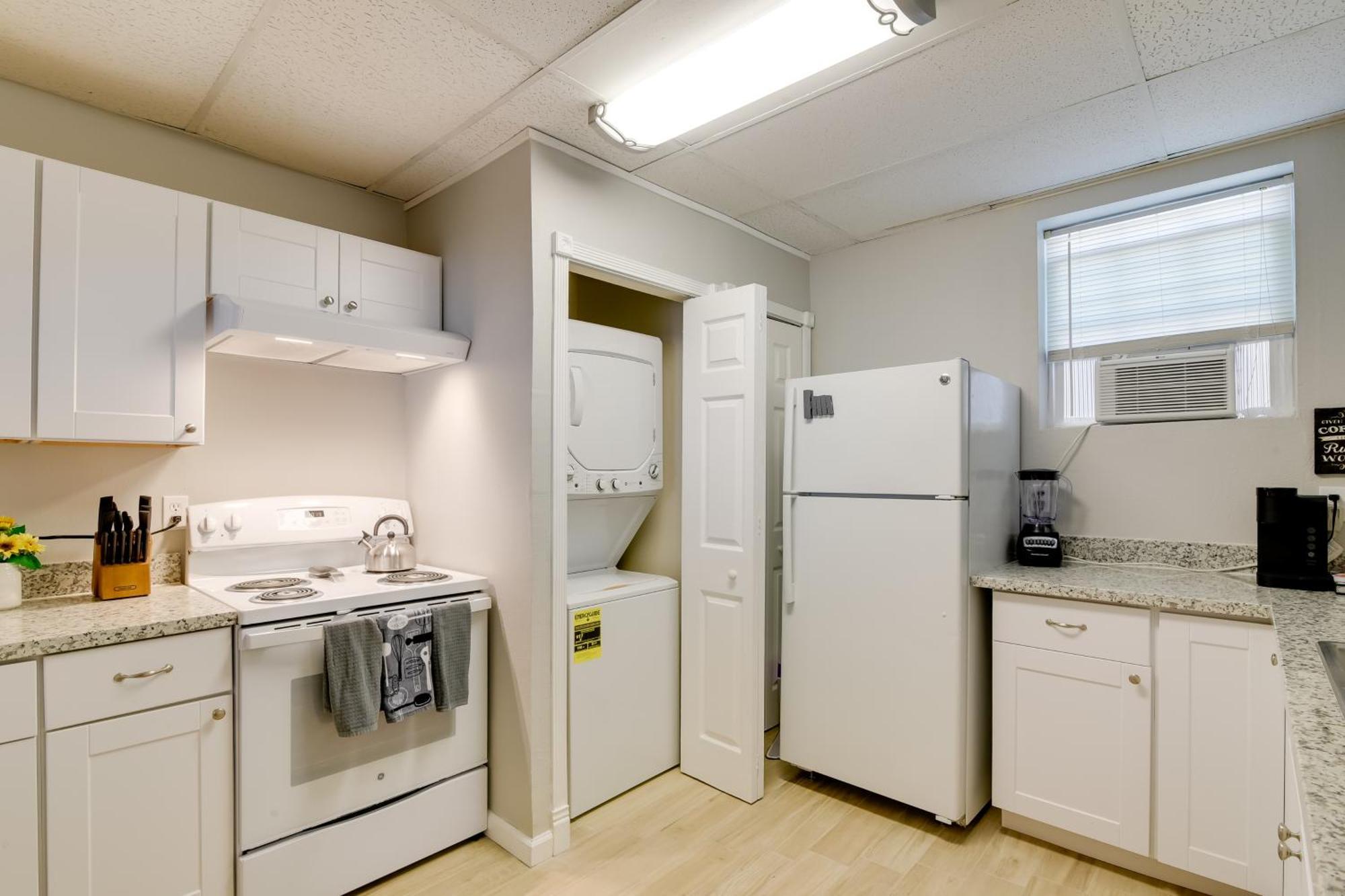 Beautiful Galveston Apt With Deck Less Than 3 Mi To Dtwn! Zewnętrze zdjęcie